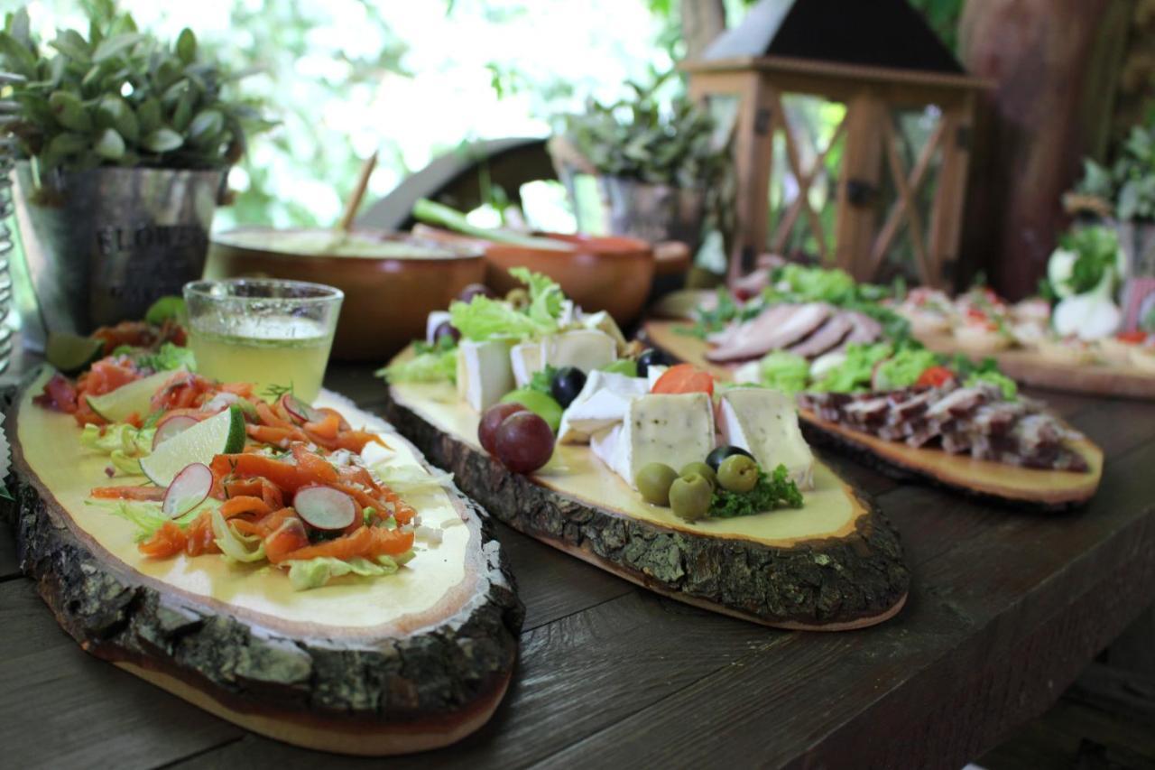 Palacyk Lakomin Hotel Lubiszyn Ngoại thất bức ảnh